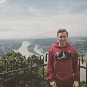 Meet your Posher, Jonas